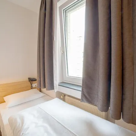 City Hotel Hannover Hotel 3*