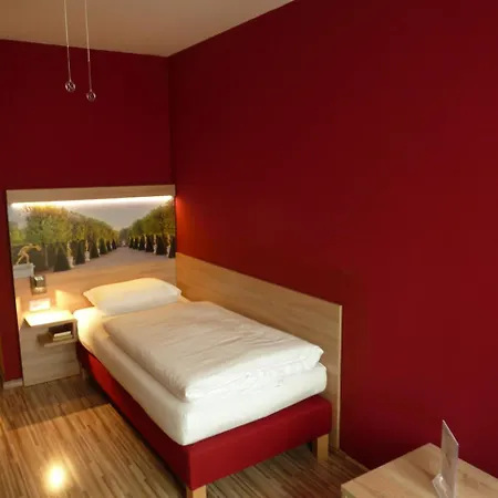 Hotel City Hotel Hannover 3*