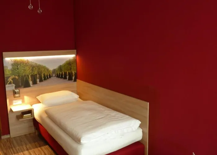 Hotel City Hotel Hannover 3*